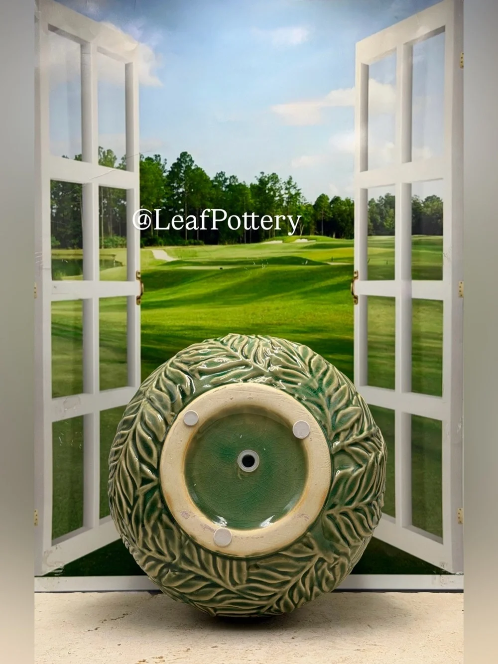 Green Leaf Ceramic Planter 7x7, Textured Fern Leaf Flower Pot with Drainage Hole